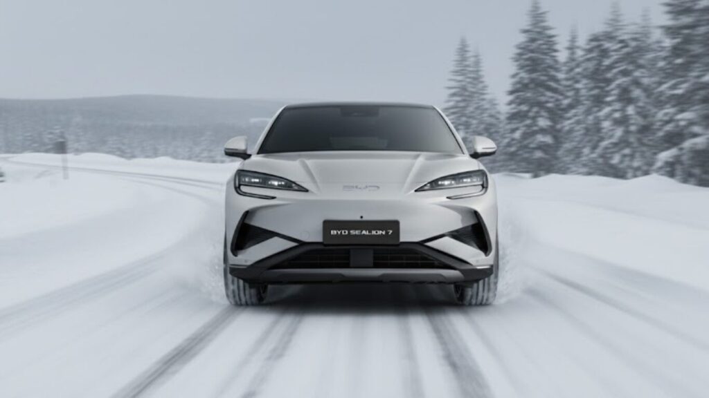 SEALION7で雪道を走る