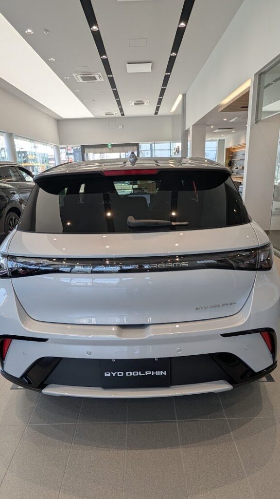 BYD DOLPHIN（ドルフィン）の後部